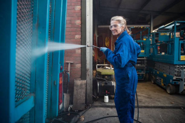 Best Gas Station Cleaning  in Lake City, FL